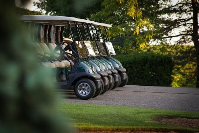 Lithium vs. Lead-Acid Golf Cart Batteries